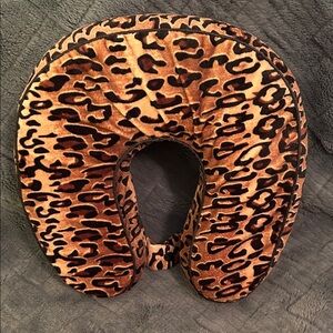 WOLF Plush Travel Pillow in Leopard Print